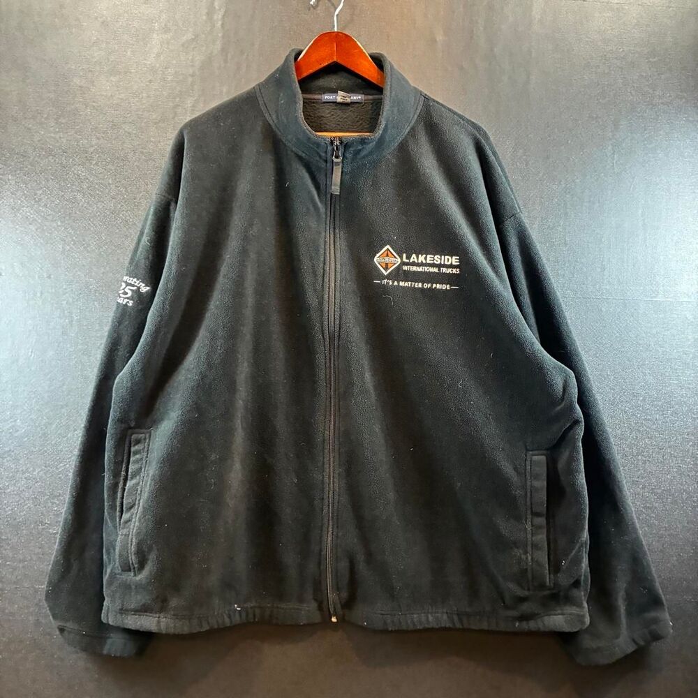 Men's Black and Navy Jacket